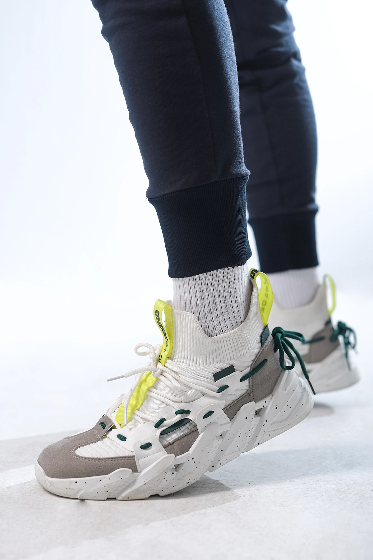 Performance Trouser (Black / Navy)